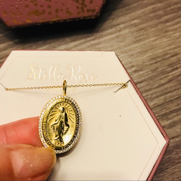 SOLD Stella Rose London religious necklace - Picture 4 of 4